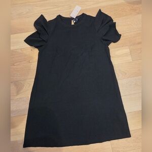 EMERY ROSE | NWT Black Ruffle Sleeve Casual Dress